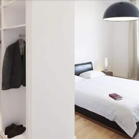 The Red - Living Suites By The Rhine