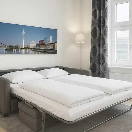 The Red - Living Suites By The Rhine Aparthotel Dusseldorf