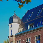 The Red - Living Suites By The Rhine