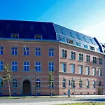The Red - Living By The Rhine 5* Düsseldorf