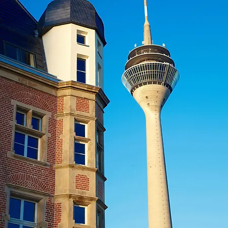 Aparthotel The Red - Living By The Rhine 5*