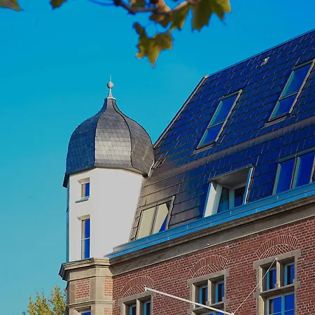 Aparthotel The Red - Living By The Rhine 5*
