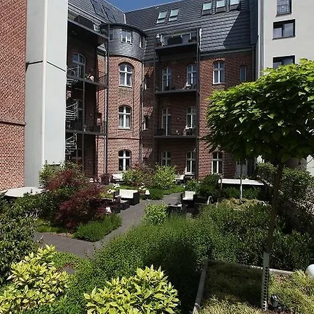 Aparthotel The Red - Living By The Rhine
