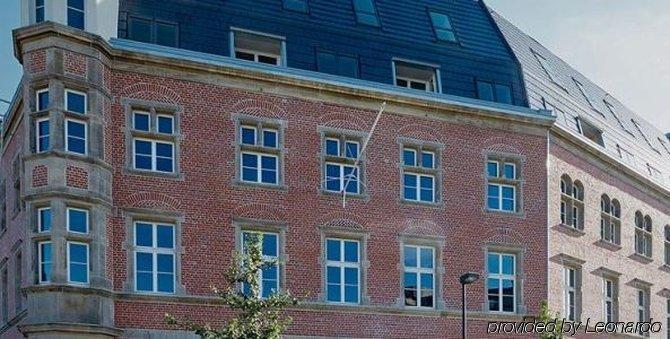 The Red - Living Suites By The Rhine Aparthotel Dusseldorf