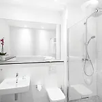 The Red - Living Suites By The Rhine